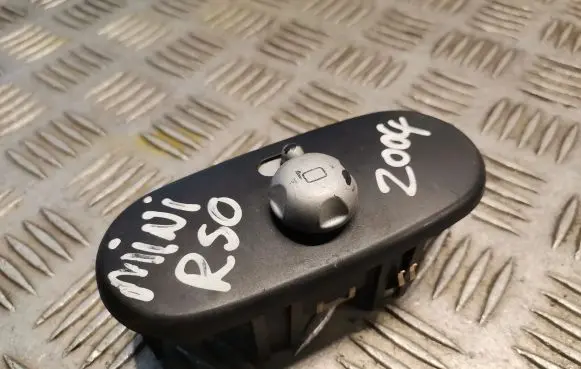 Mini One - Cooper R50 - 53 Wing mirror switch 6924652