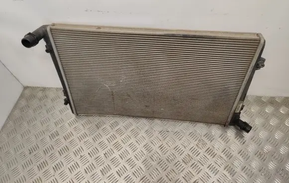 Volkswagen Caddy Coolant radiator 3C0121253S