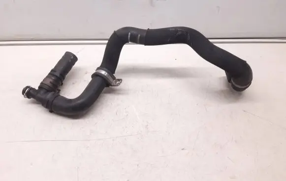 Mercedes-Benz E W212 Engine coolant pipe/hose A225019582