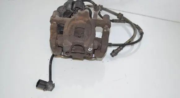 BMW 2 F46 Rear brake caliper 6798958 6883026 34206883026