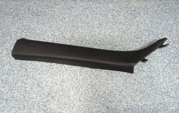 BMW M4 F82 F83 (A) pillar trim 7328739