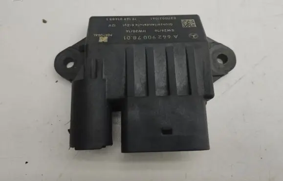 Mercedes-Benz ML W164 Glow plug pre-heat relay A6429007801