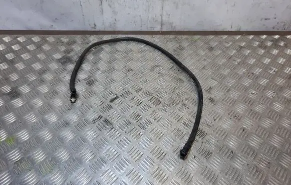 Ford Fiesta Engine coolant pipe/hose L222010