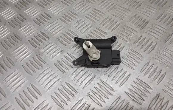 Skoda Octavia Mk2 (1Z) Central body control module 1K1907511C