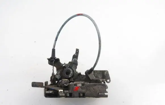 Mercedes-Benz Vito Viano W638 Front door lock 901720235