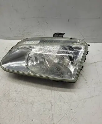 Renault Scenic I Headlight/headlamp E24706