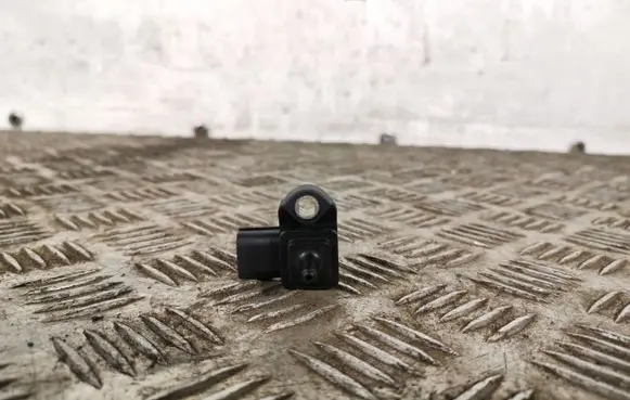 Honda CR-V Air pressure sensor 0798009610