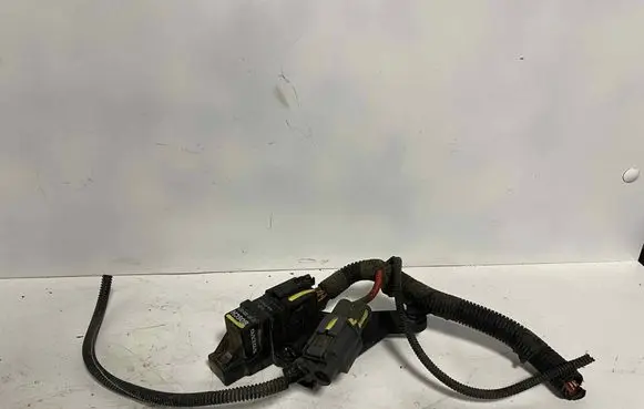 Glow plug pre-heat relay