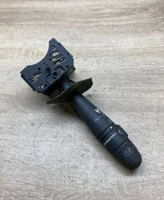 Renault Scenic I Wiper control stalk 37001A