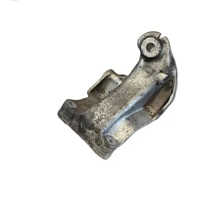Mercedes-Benz Sprinter W907 W910 Engine mount bracket A6542240500