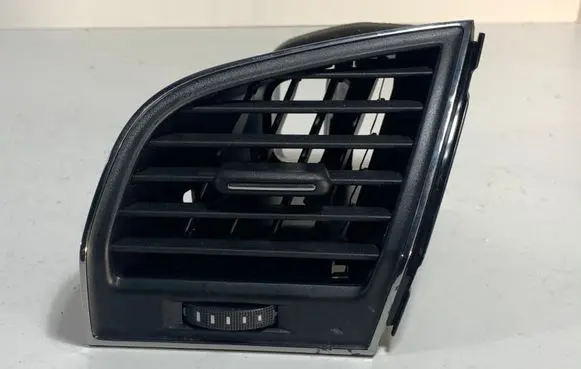 Skoda Fabia Mk3 (NJ) Dashboard side air vent grill/cover trim 6V0819701CRYP