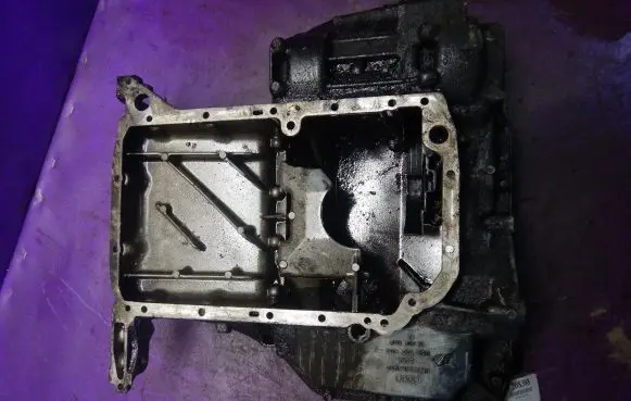 Audi A6 S6 C5 4B Oil sump