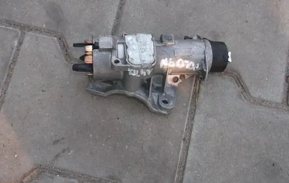BMW 7 E65 E66 Ignition lock
