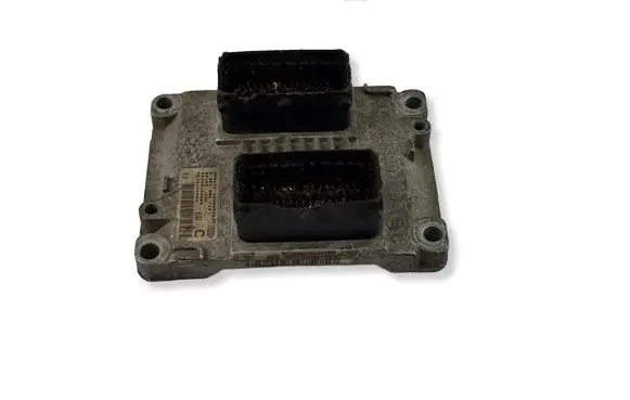 Alfa Romeo 147 Engine control unit/module 0261206715