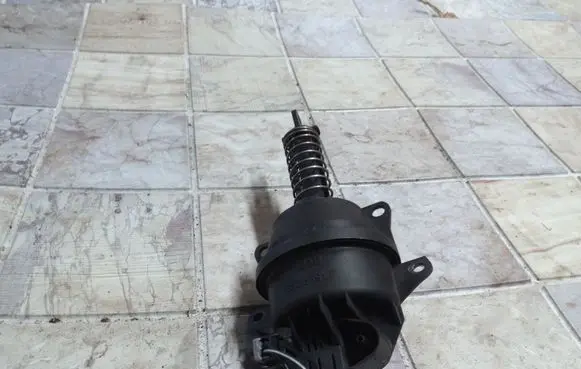 Opel Vectra B Valve vacuum 400195