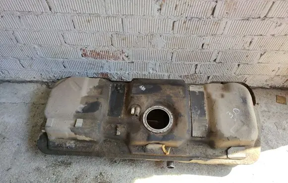 KIA Carnival Fuel tank 
