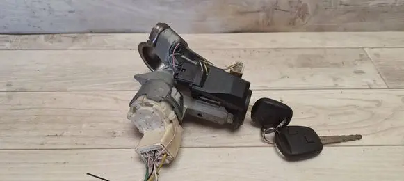 Toyota Yaris Ignition lock N0502241256 N0502241256B