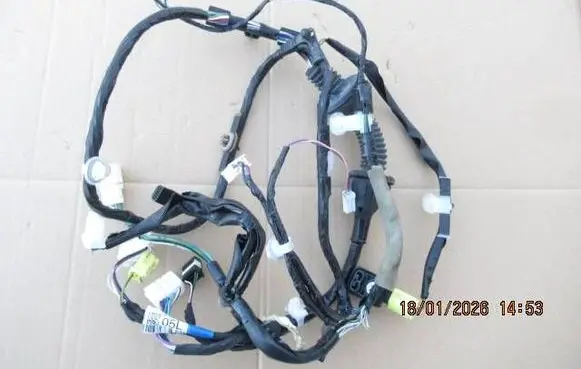 Toyota Yaris XP210 Front door wiring loom 82152K0050