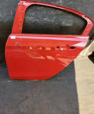 Fiat Tipo Rear door