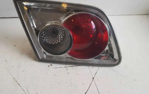 Mazda 6 Tailgate rear/tail lights 22661971