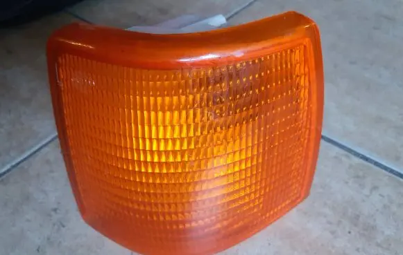 Front indicator light