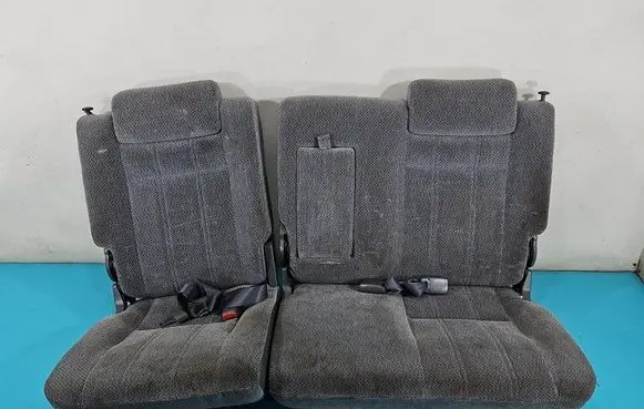 Opel Monterey Second row seats IMPRK1462361