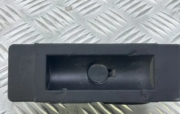 Audi A6 Allroad C7 Jacking socket point 4G0802845