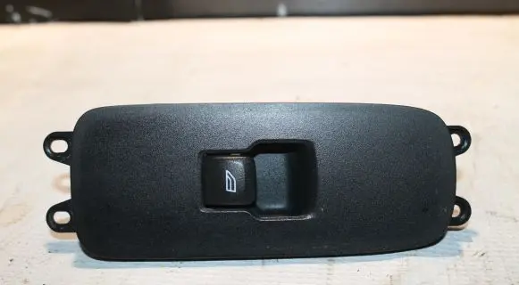 Volvo S60 Electric window control switch 31394850