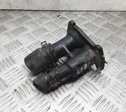 Ford Mondeo Mk III Thermostat/thermostat housing 2S6G9K478BB