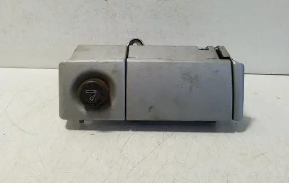Opel Zafira A Car ashtray 090589659