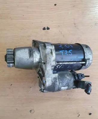 Toyota Avensis T250 Starter motor