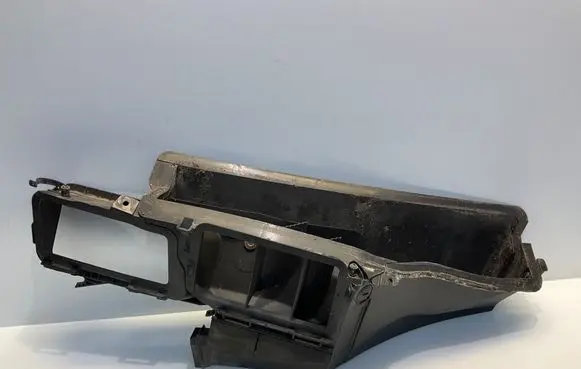 Mercedes-Benz GLK (X204) Air intake duct part A2048300544 2048300544