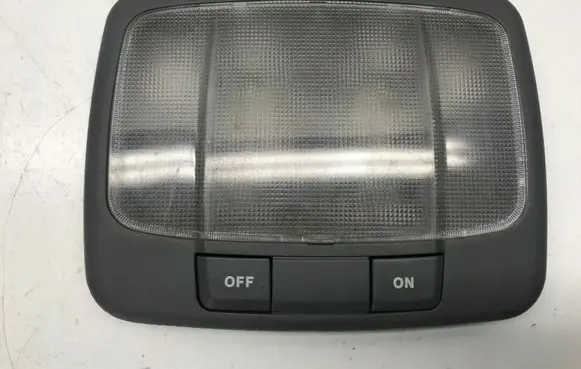 KIA Carens I Rear seat light