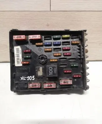 Volkswagen Sharan Fuse module 3C0937125 63592777
