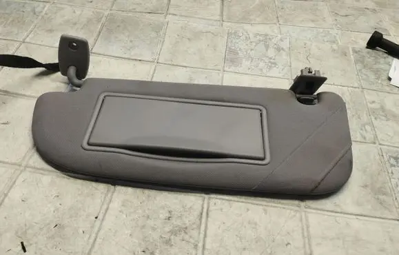 Peugeot 607 Sun visor