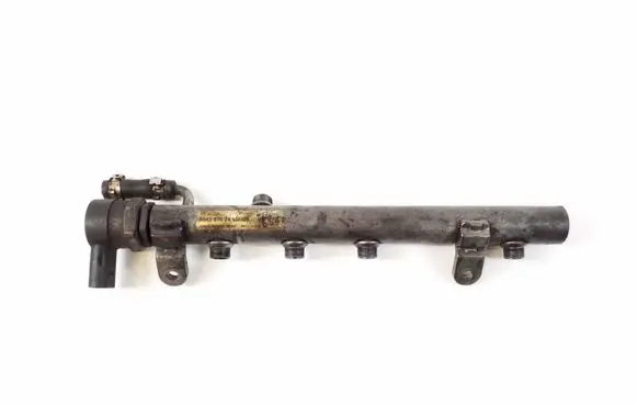 Mercedes-Benz S W221 Fuel main line pipe A6420702495