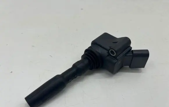 Cupra Leon High voltage ignition coil 04E905110P