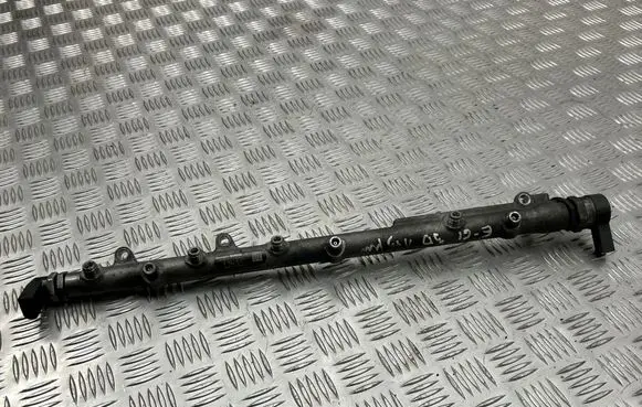 Fuel main line pipe