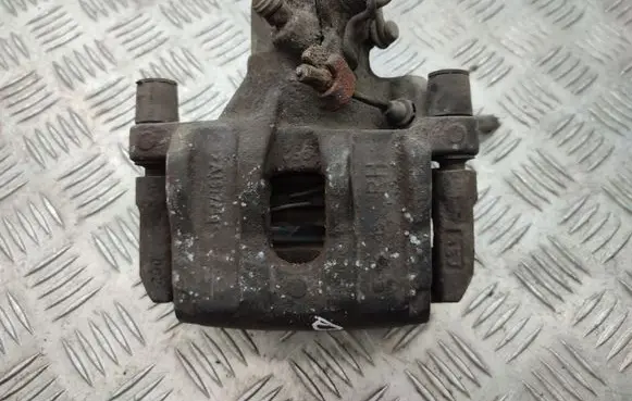 Ford C-MAX II Rear brake caliper