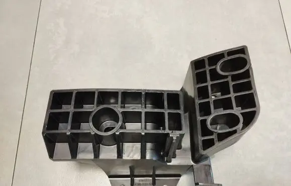 Front bumper foam support bar