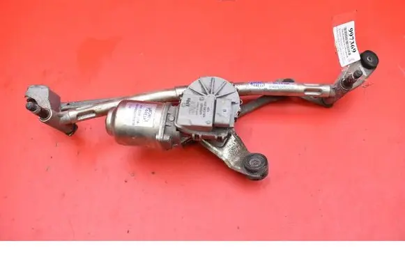 Front wiper linkage and motor