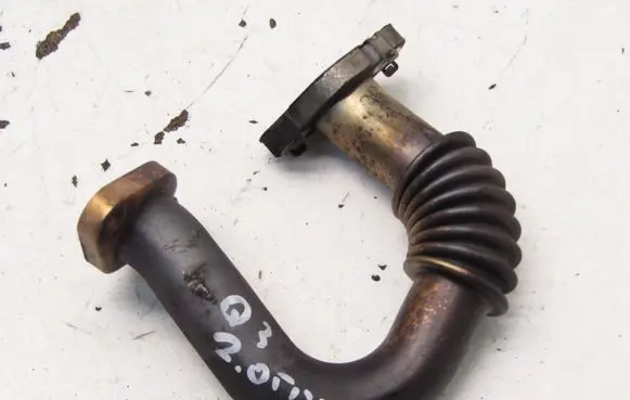 Audi Q3 8U EGR valve line/pipe/hose 143814