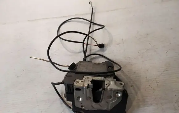 Mercedes-Benz CLK A208 C208 Front door lock 