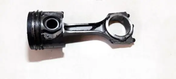 Ford Mondeo Mk III Piston with connecting rod 2465sb