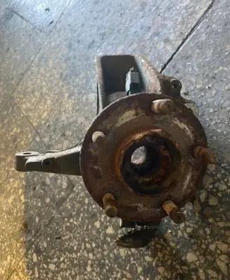 Ford Focus Front wheel hub