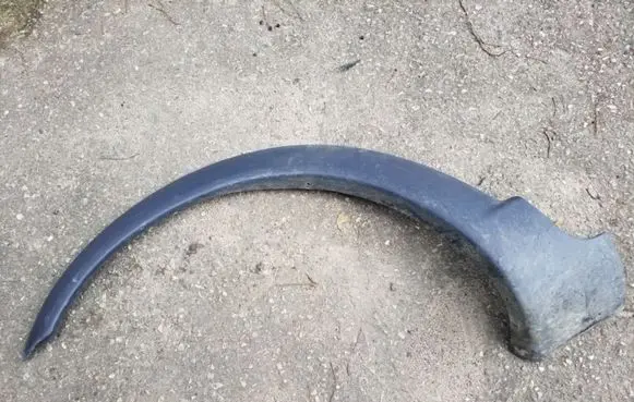 Volvo XC70 Fender trim (molding) 30678043