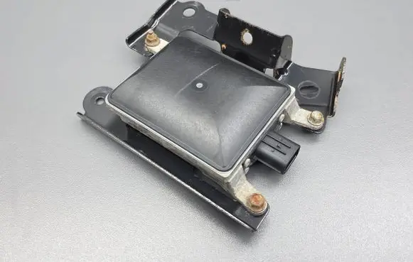 Mazda 3 III Blind spot module CCAI12LP3230T4 BHS267Y90B 6PZ01104503