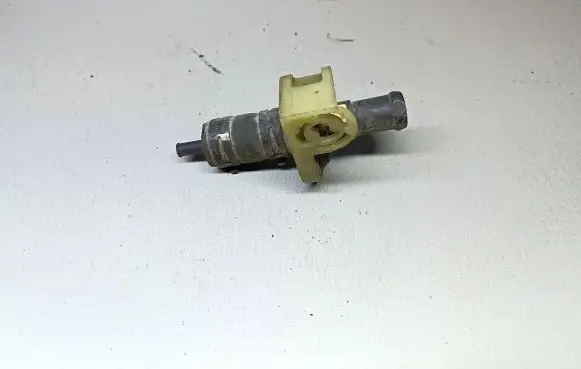 Coolant heater control valve