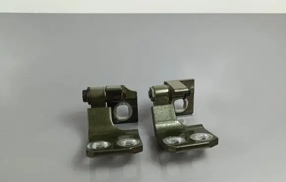 Jeep Cherokee Rear door hinge set 