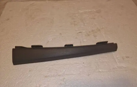 Porsche Macan (95B) (A) pillar trim 95B868240